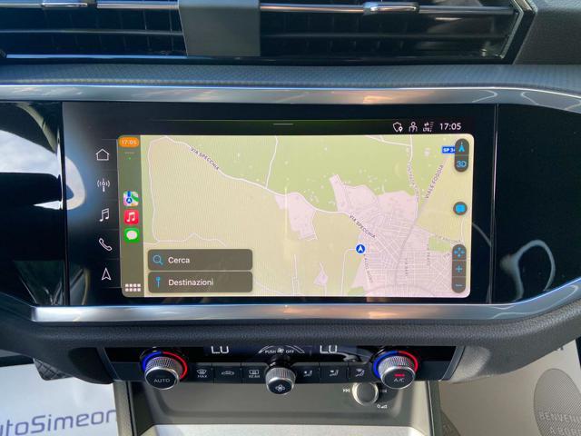 AUDI Q3 35 2.0 TDI S tronic Business Advanced COCKPIT