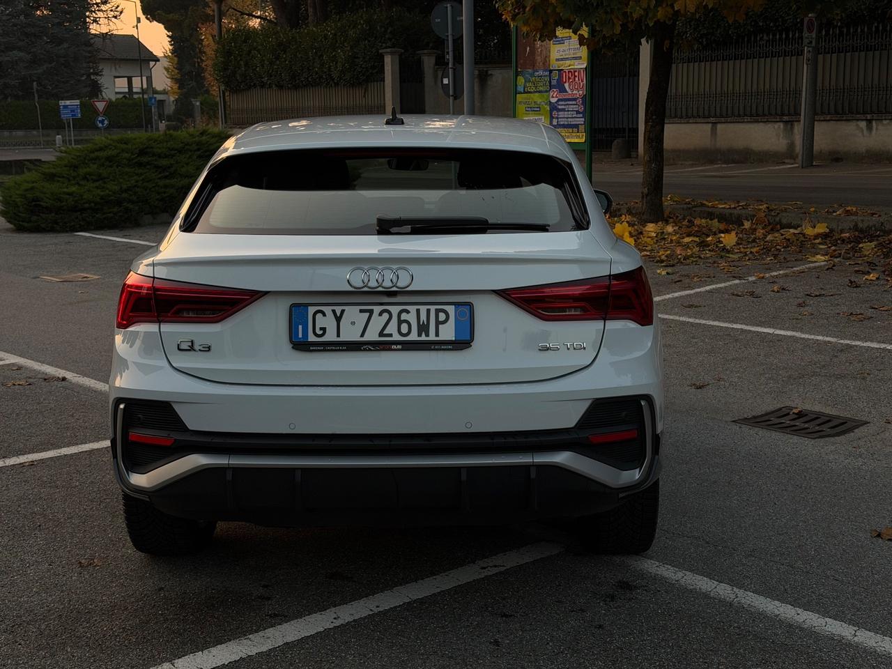 Audi Q3 35 TDI S tronic S-line edition