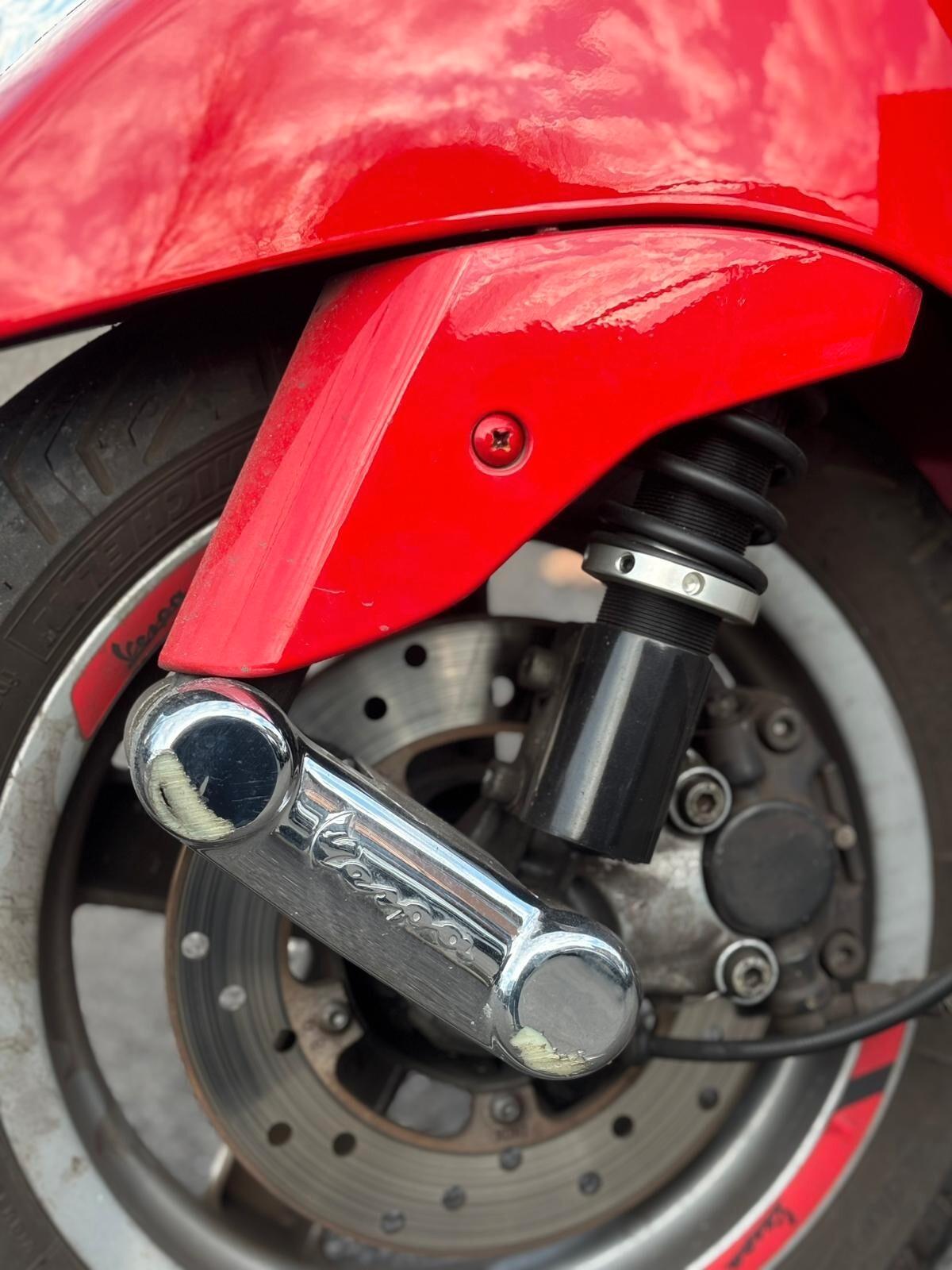 Piaggio Vespa 125 LX