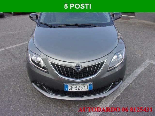 LANCIA Ypsilon 1.0 FireFly 5 porte S&S Hybrid Ecochic Silver