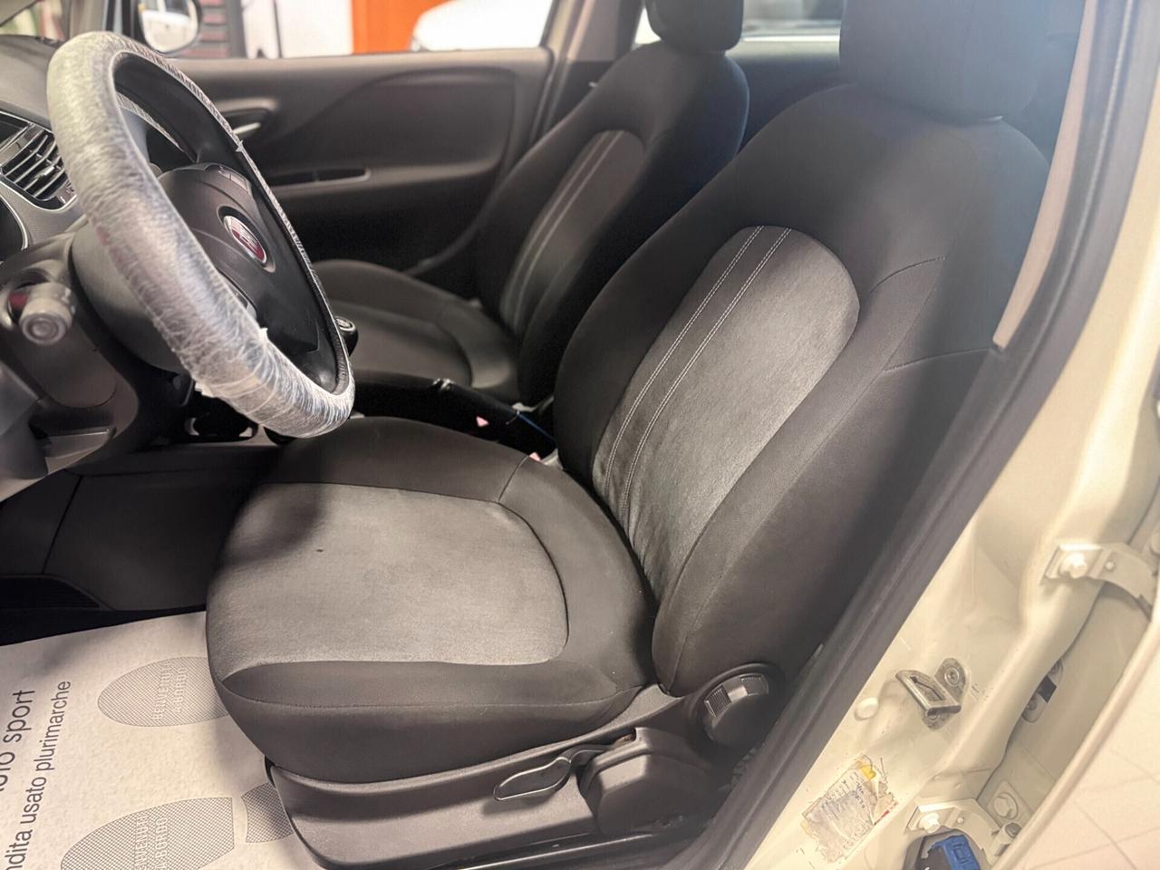 Fiat Punto 1.3 MJT II 75 CV 5 porte Street