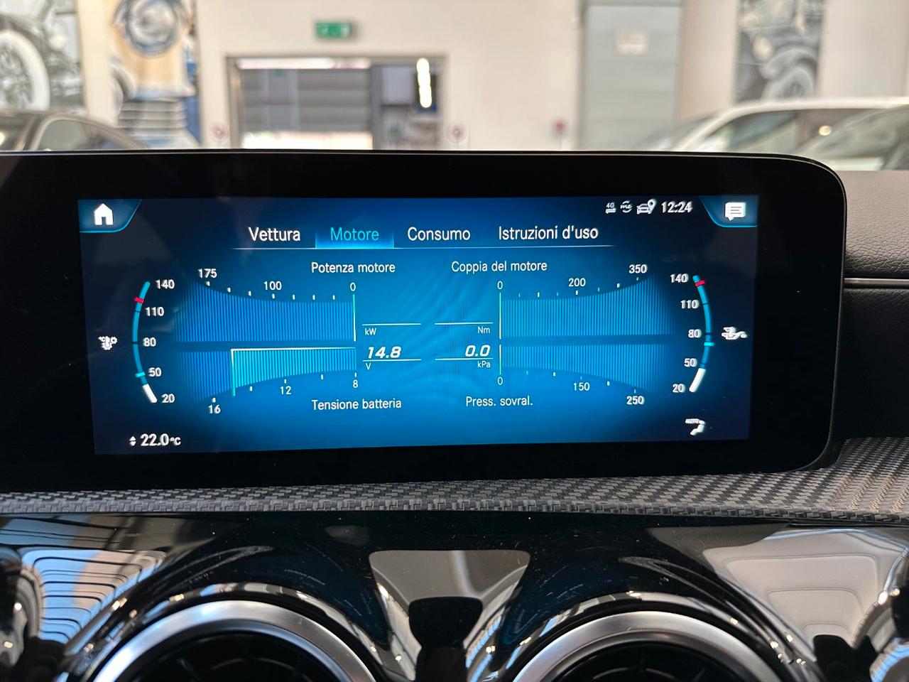 Mercedes CLA Shooting Brake 180 d Sport auto-LED-18"-Camera-Carplay-ACC