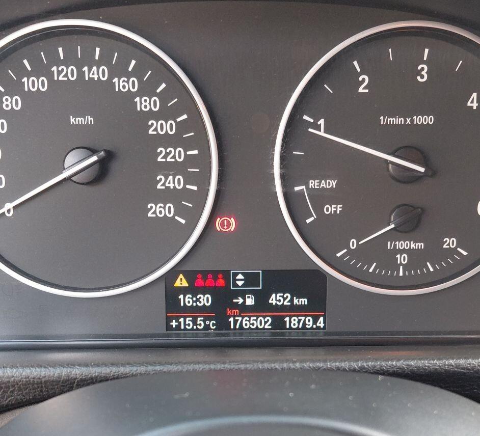 Bmw 318 318d Touring Msport - 2014