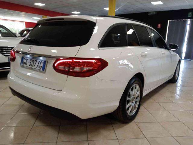 MERCEDES-BENZ C 180 d S.W. Business ** KM E SERVICE CERTIF. **