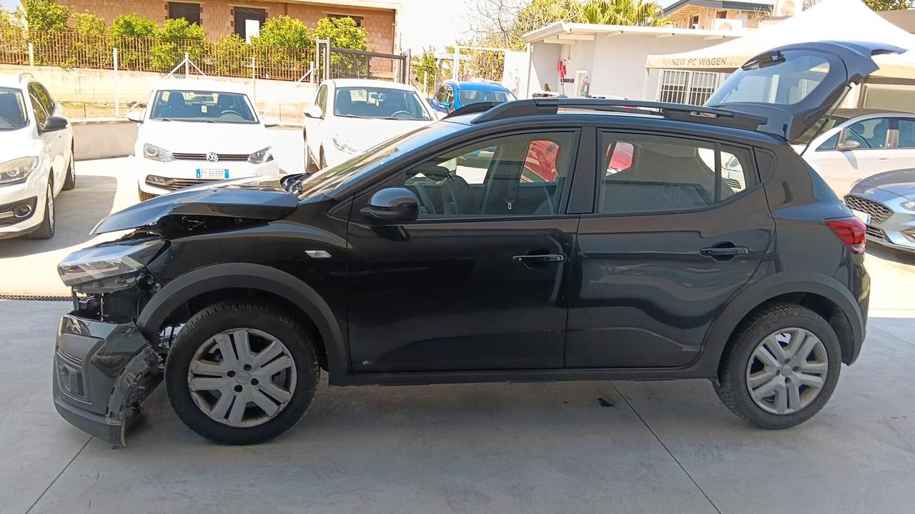 Dacia Sandero Streetway 1.0 TCe 90 CV Essential SINISTRATA