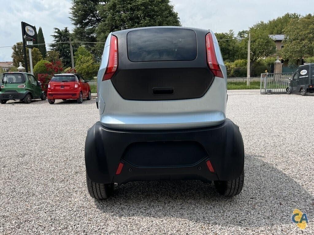 Eli Zero Plus Minicar ELETTRICA