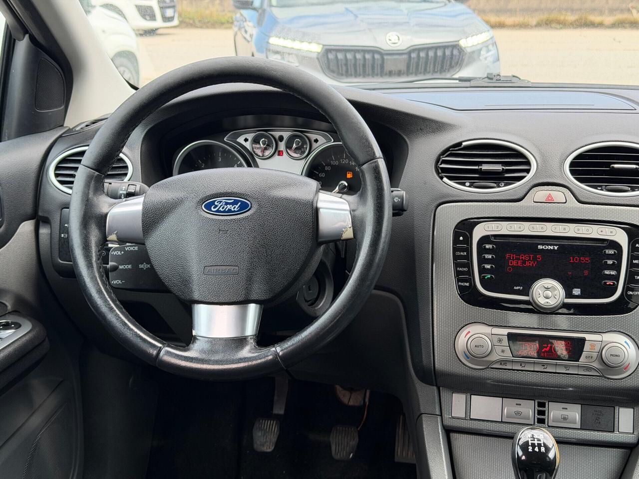 Ford Focus 1.6 TDCi Titanium.Pack Full
