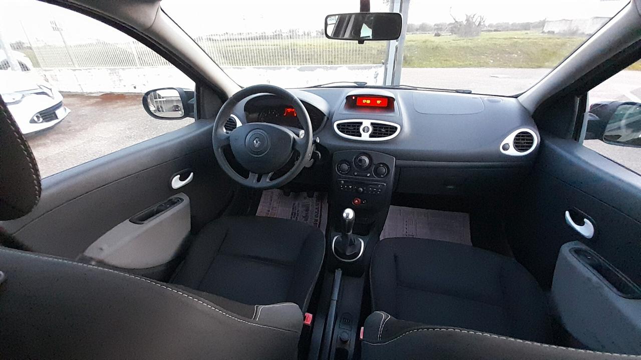 Renault Clio 1.2 16V 5 porte Live!