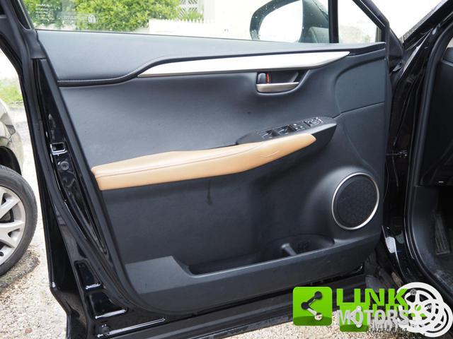 LEXUS NX 300h Hybrid 4WD Executive