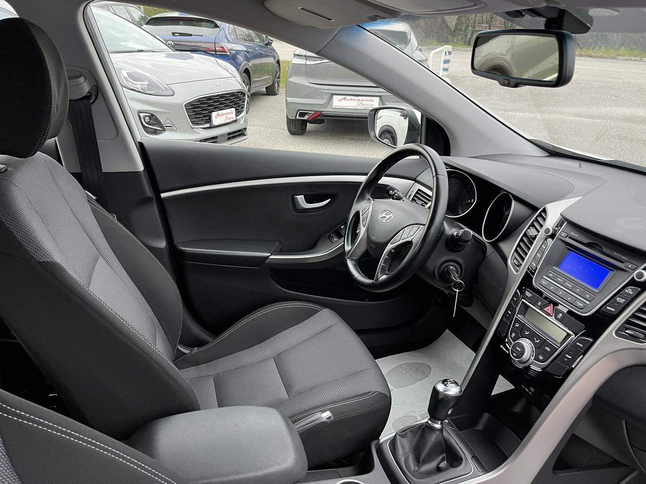 HYUNDAI I30 SW 1600 CRDI 110 CV COMFORT