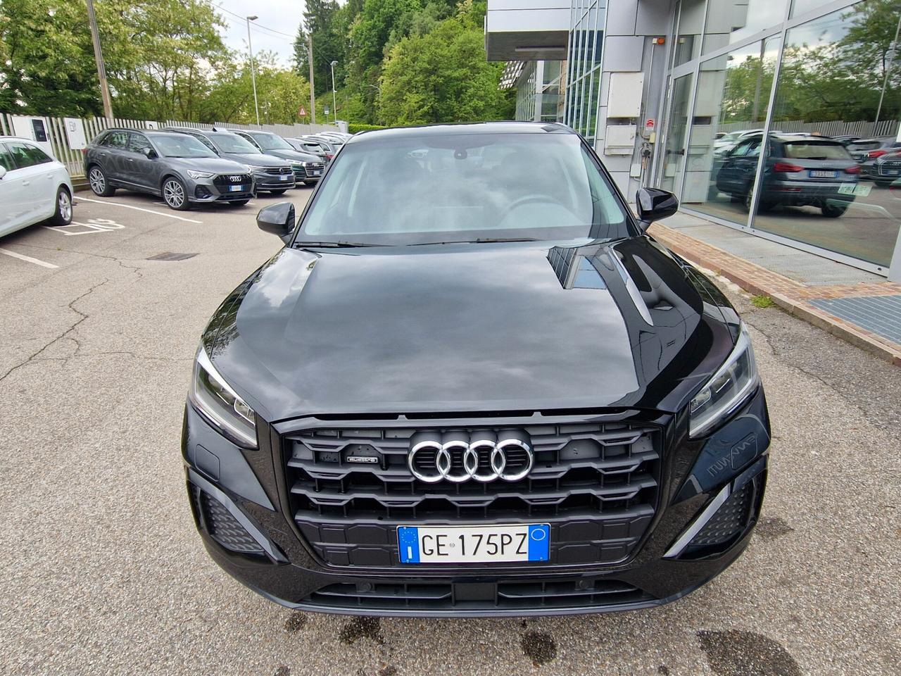 Audi Q2 35 TDI quattro S tronic Identity Black