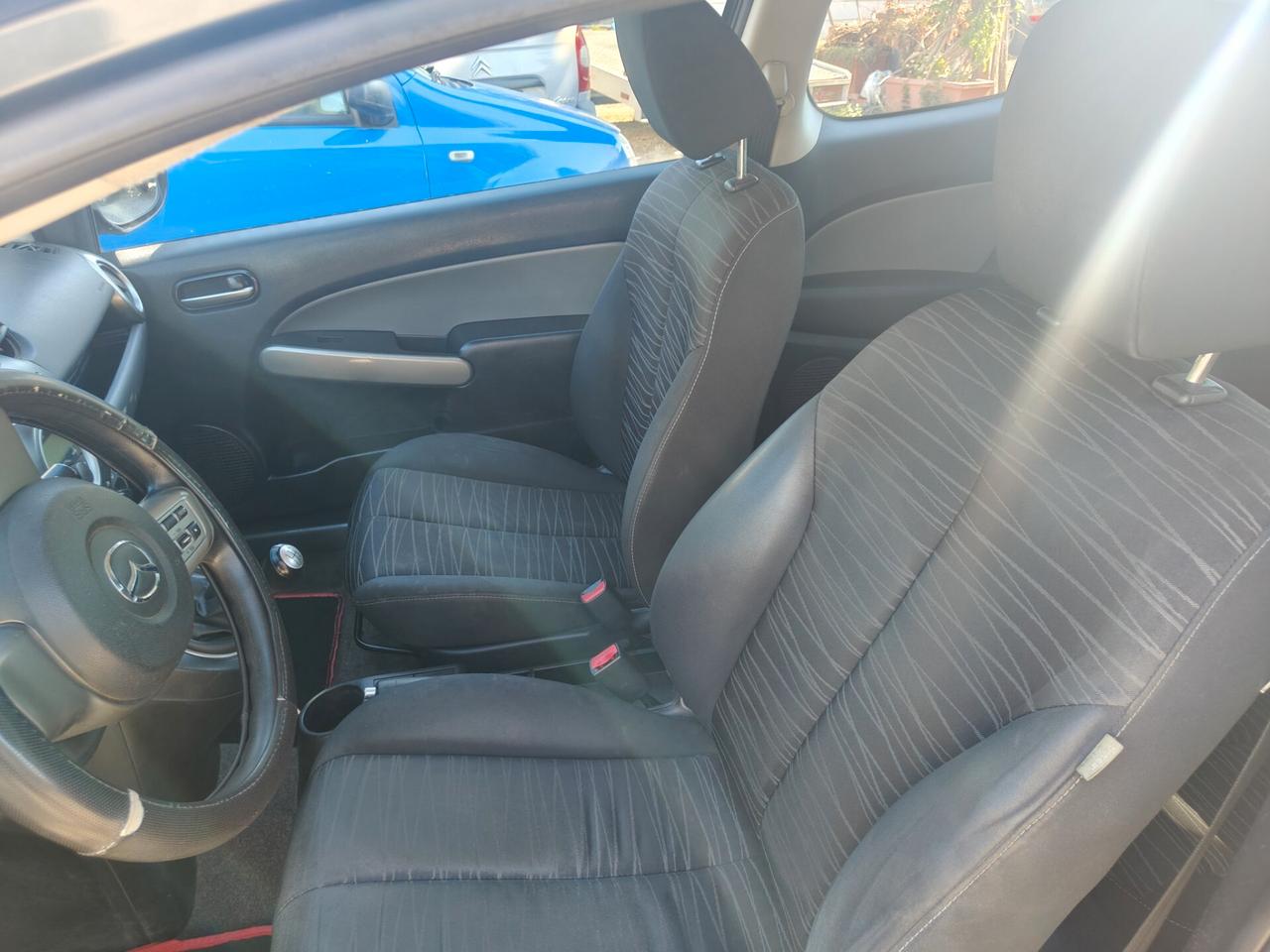Mazda 2 Mazda2 1.3 CV 3p. 2010