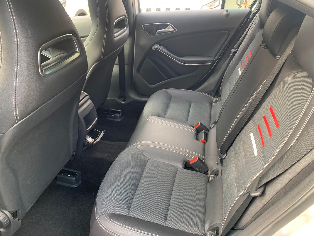 Mercedes-benz A 220 d Automatic Business