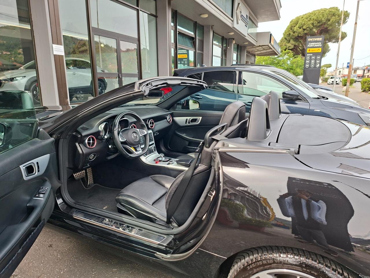 Mercedes-benz SLC 180 AMG line