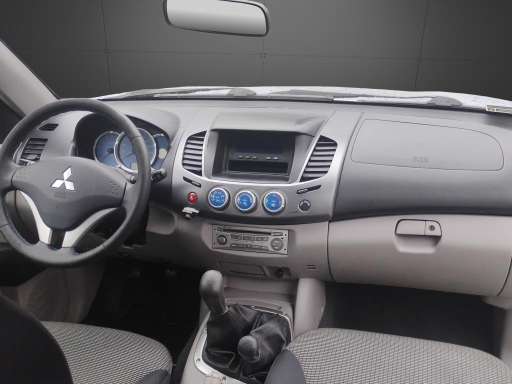 MITSUBISHI L 200 INTENSE CLUB CLAB 4WD.