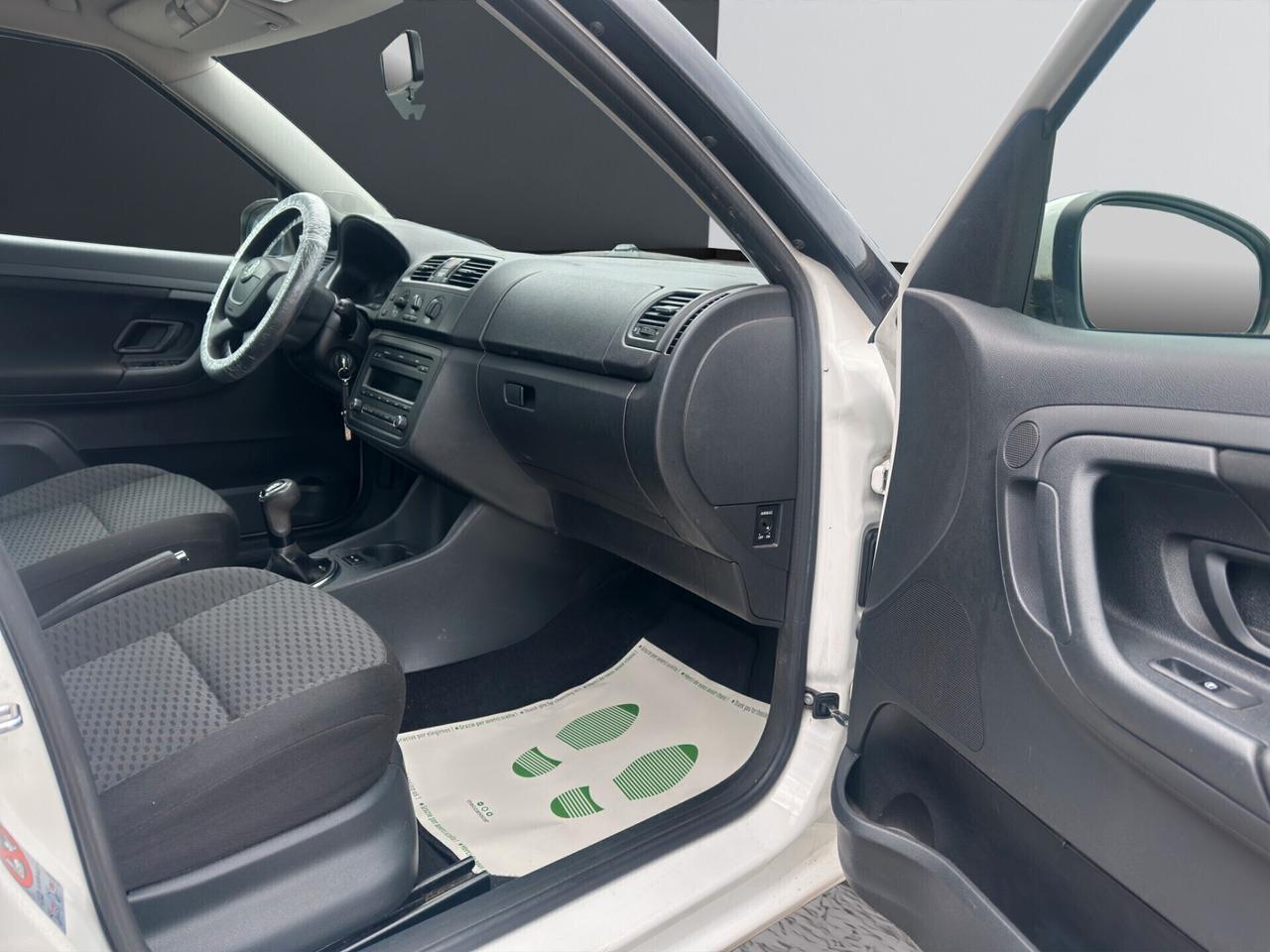 Skoda Roomster 1.2 TSI 86CV Scout