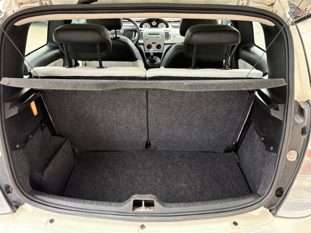 Lancia Ypsilon 1.3 MJT 75 CV Platinum