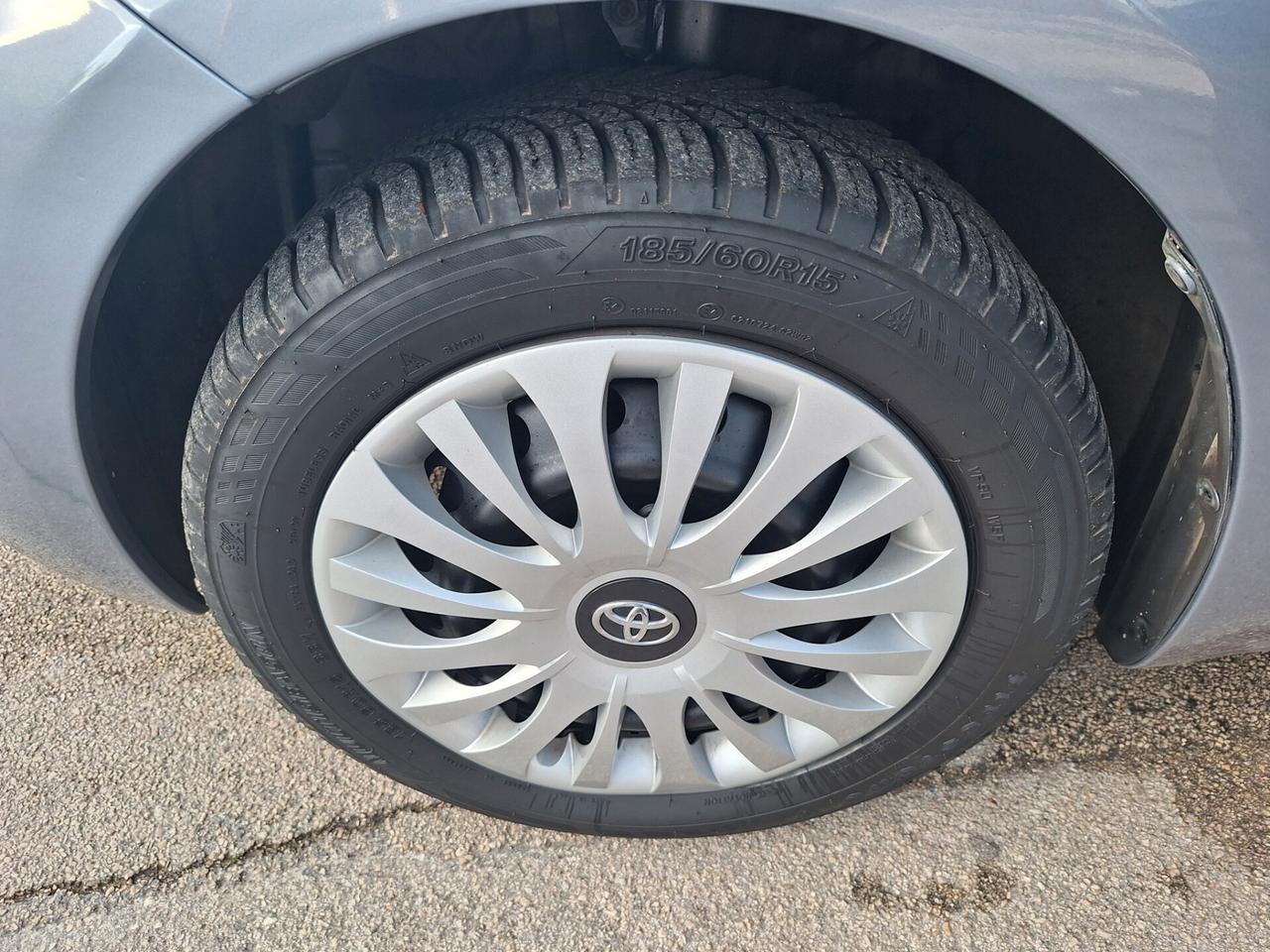 Toyota Yaris 1.0 BENZINA 5 PORTE"PERFETTA"