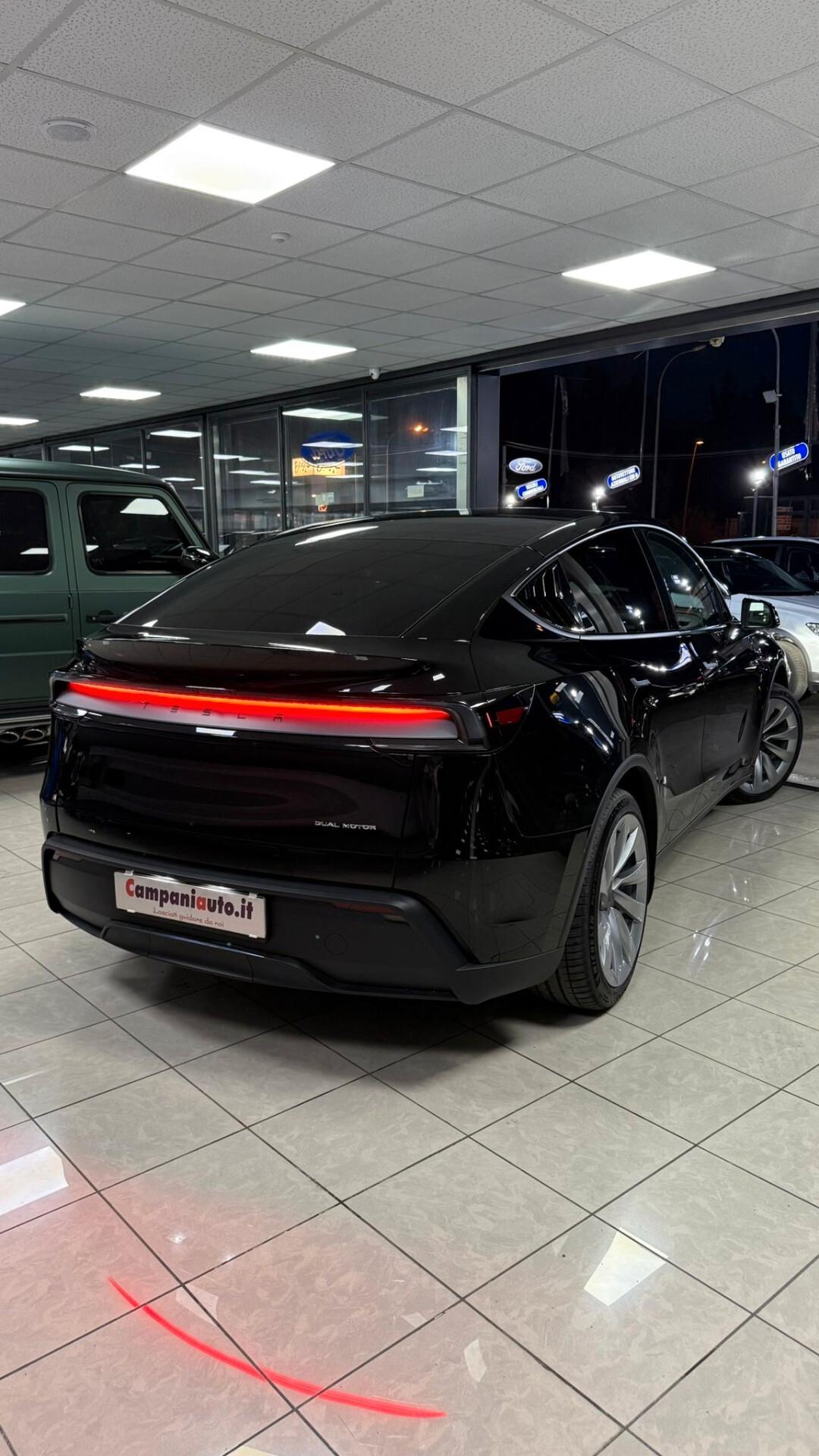 Tesla Model Y Long Range AWD