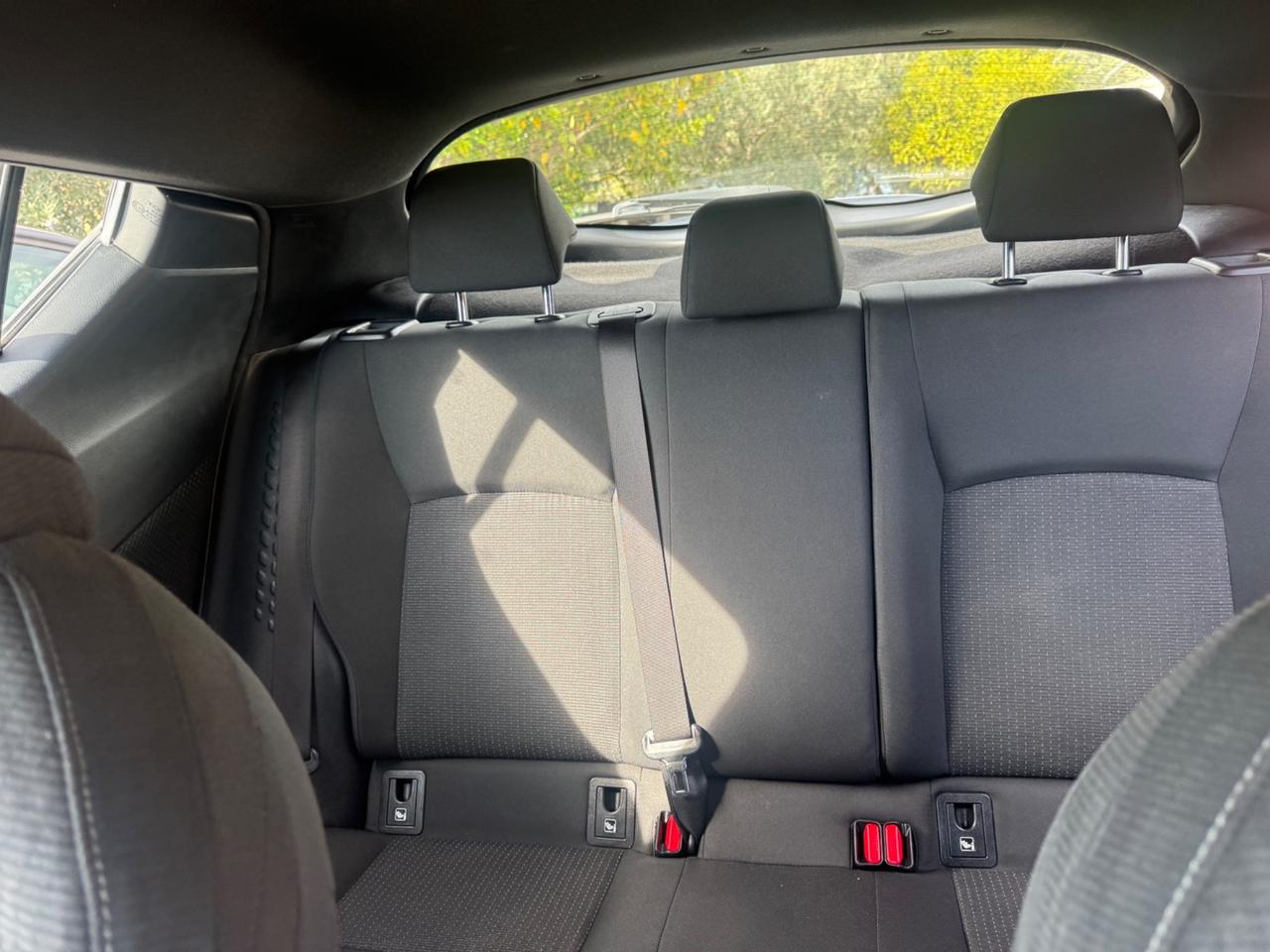 Toyota C-HR 1.8 Hybrid E-CVT Lounge