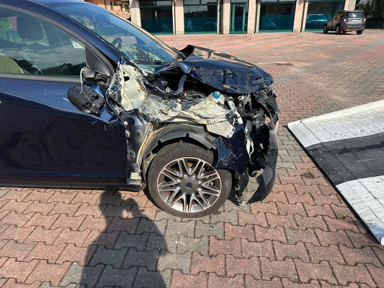 Lancia Ypsilon 0.9 TwinAir 85 CV 5 porte S&S DFN Platinum