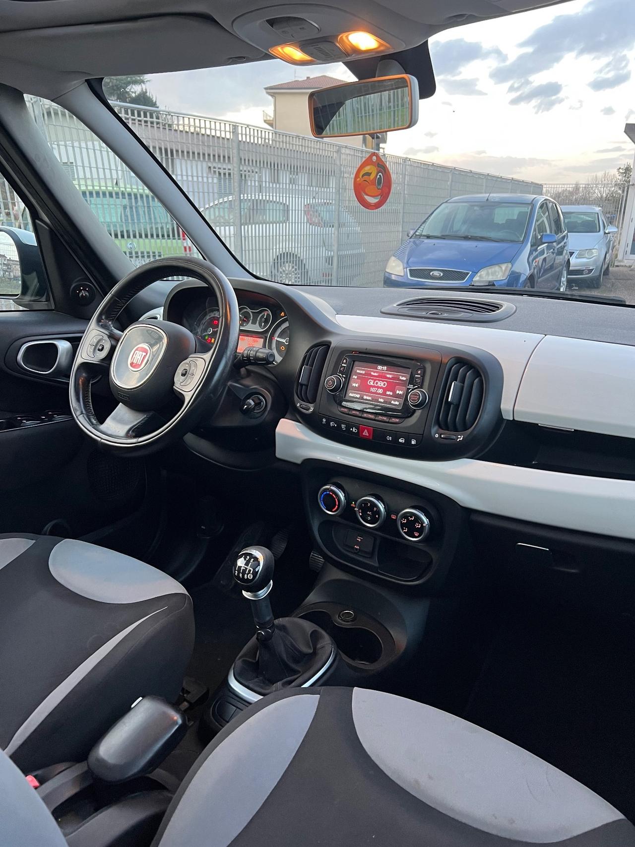 Fiat 500L Living 0.9 TwinAir Turbo Natural Power Lounge