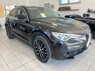 Alfa Romeo Stelvio 2.2 210 CV AT8 Q4 Executive