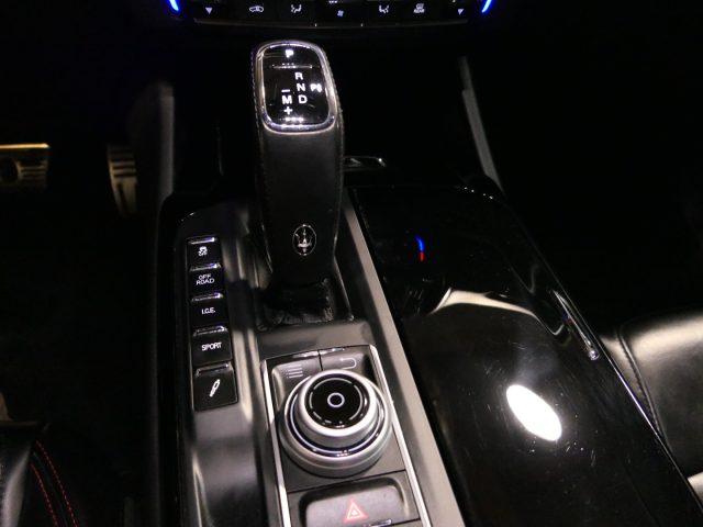 MASERATI Levante V6 AWD Gransport