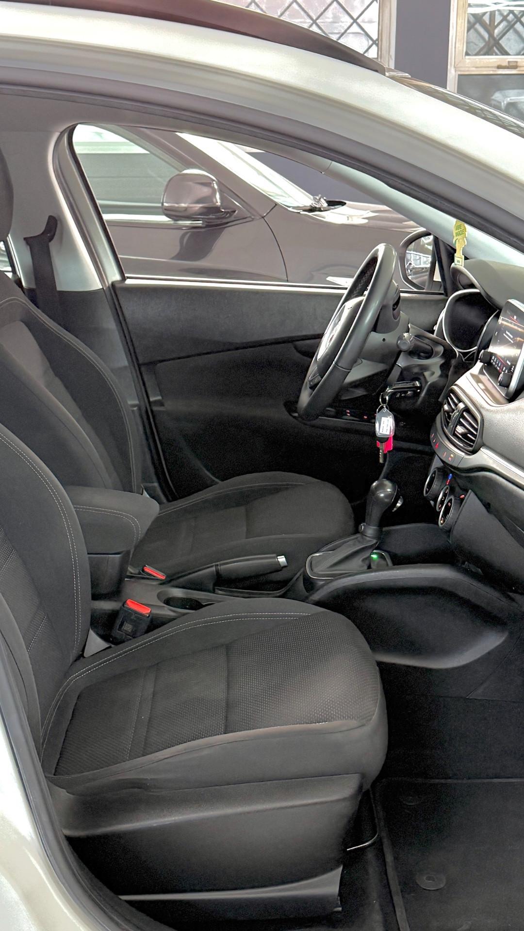 Fiat Tipo 1.6 Mjt S&S DCT SW Lounge
