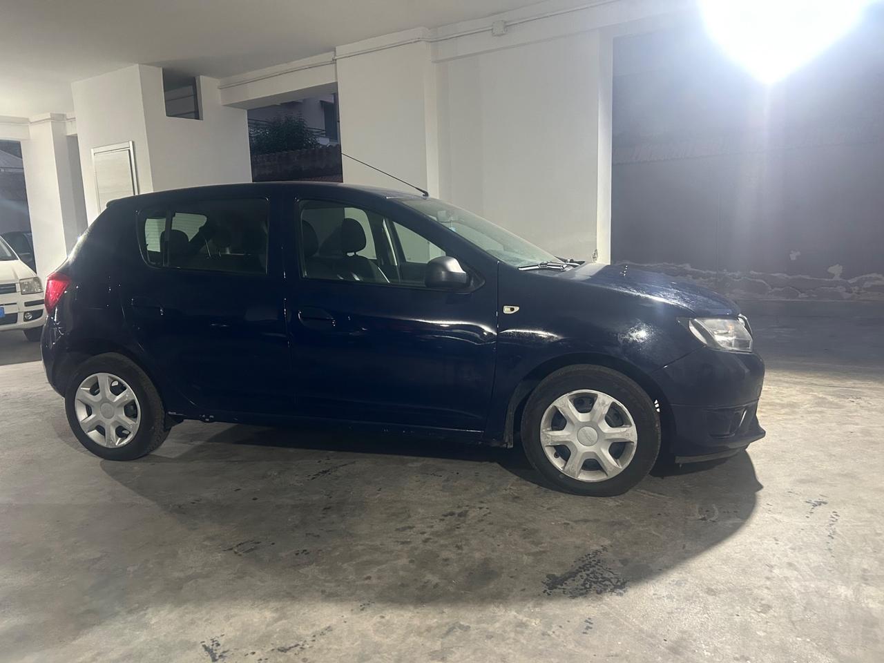 Dacia Sandero 1.2 GPL 75CV