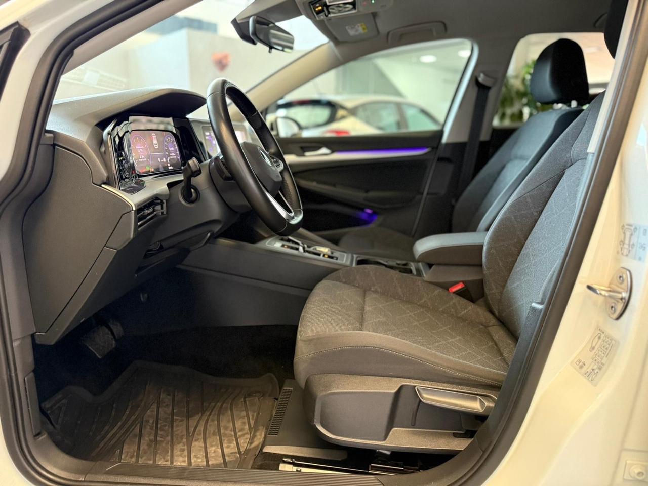 Volkswagen Golf 1.0 TSI EVO Life