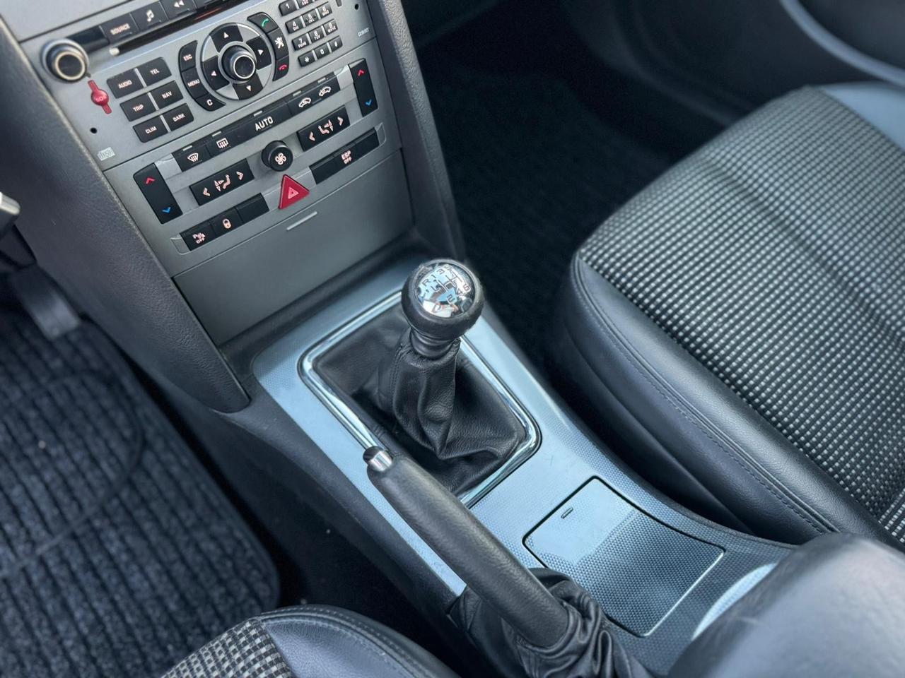 Peugeot 407 2.0 HDi SW Ciel Sport Pack Tecno