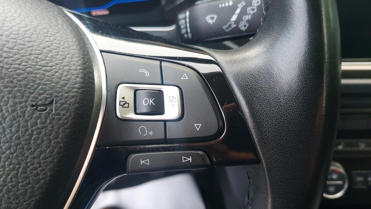 Volkswagen T-Roc 2.0 TDI - 4MOTION - Manuale