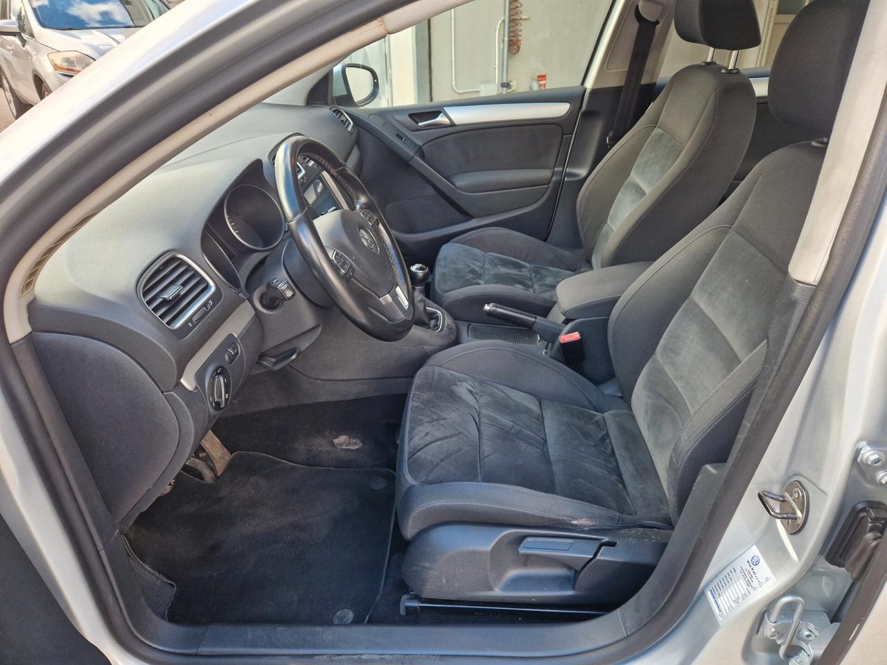Volkswagen Golf 1.6 TDI DPF 5p. Highline