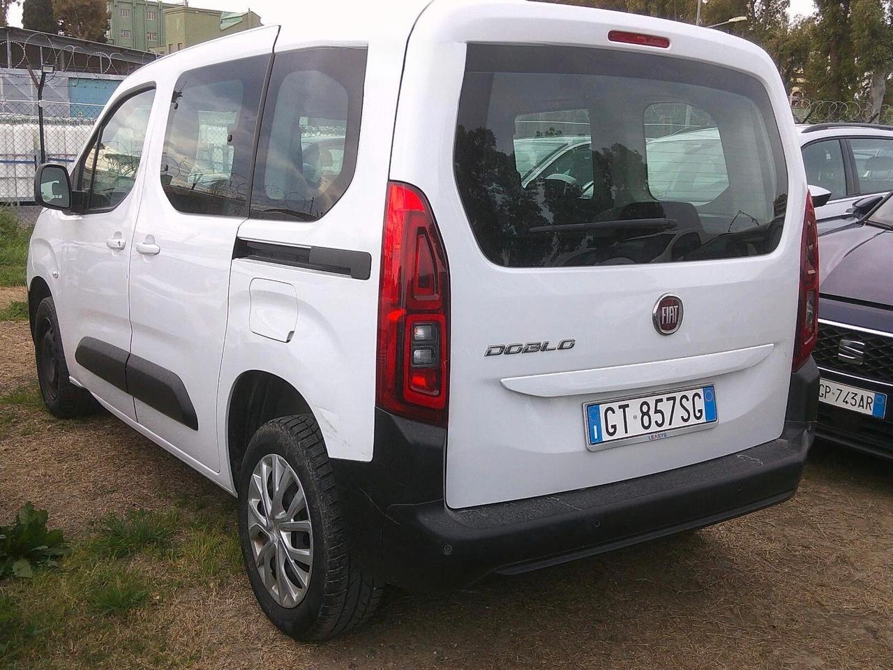 FIAT DOBLO' 1.5 AUTOCARRO 5 POSTI
