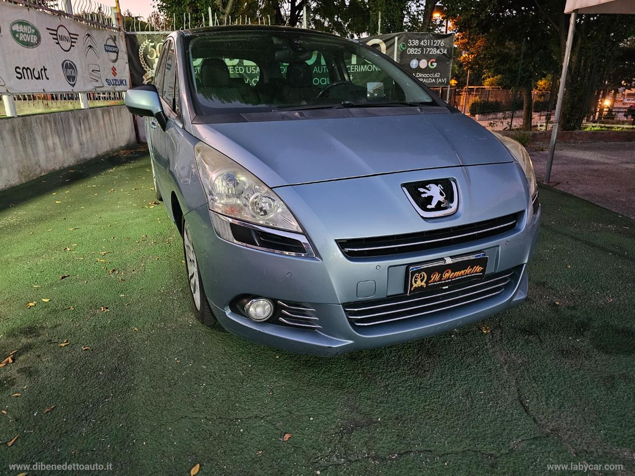 PEUGEOT 5008 2.0 HDi 150 CV Business