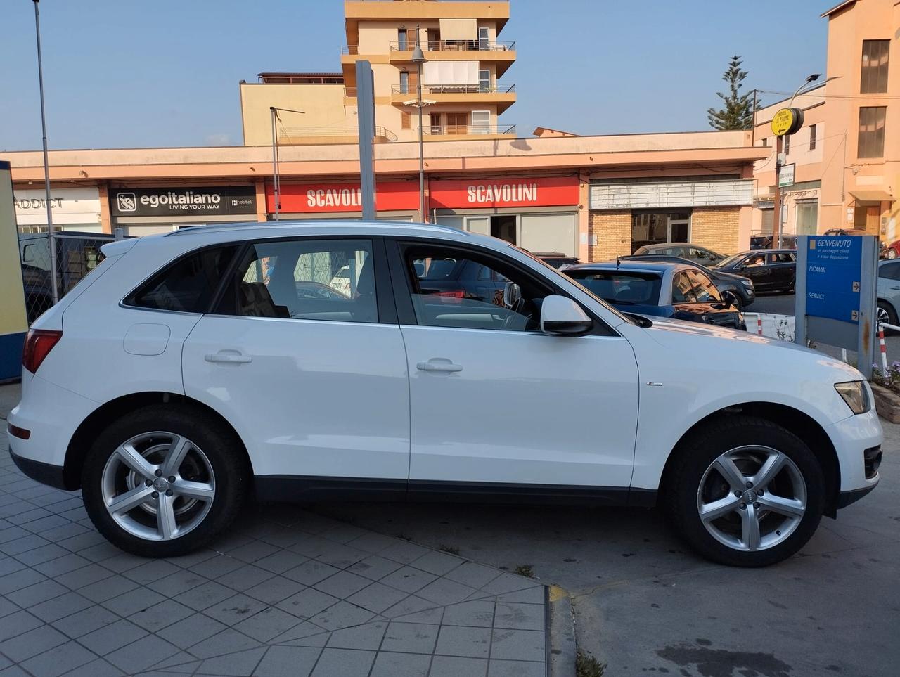 Audi Q5 2.0 TDI 143 CV quattro