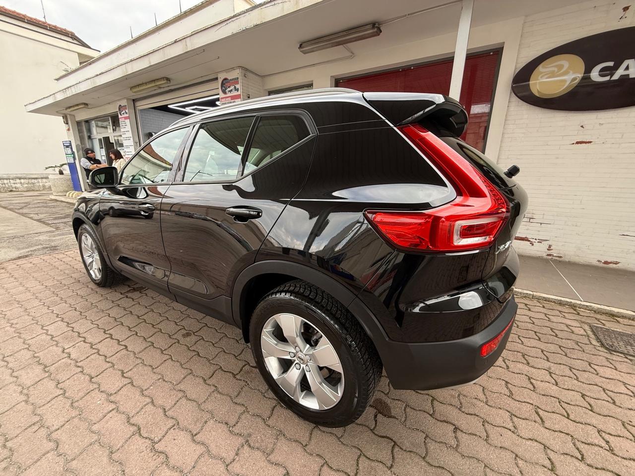 Volvo XC40 D3 AWD Geartronic R-design 4x4