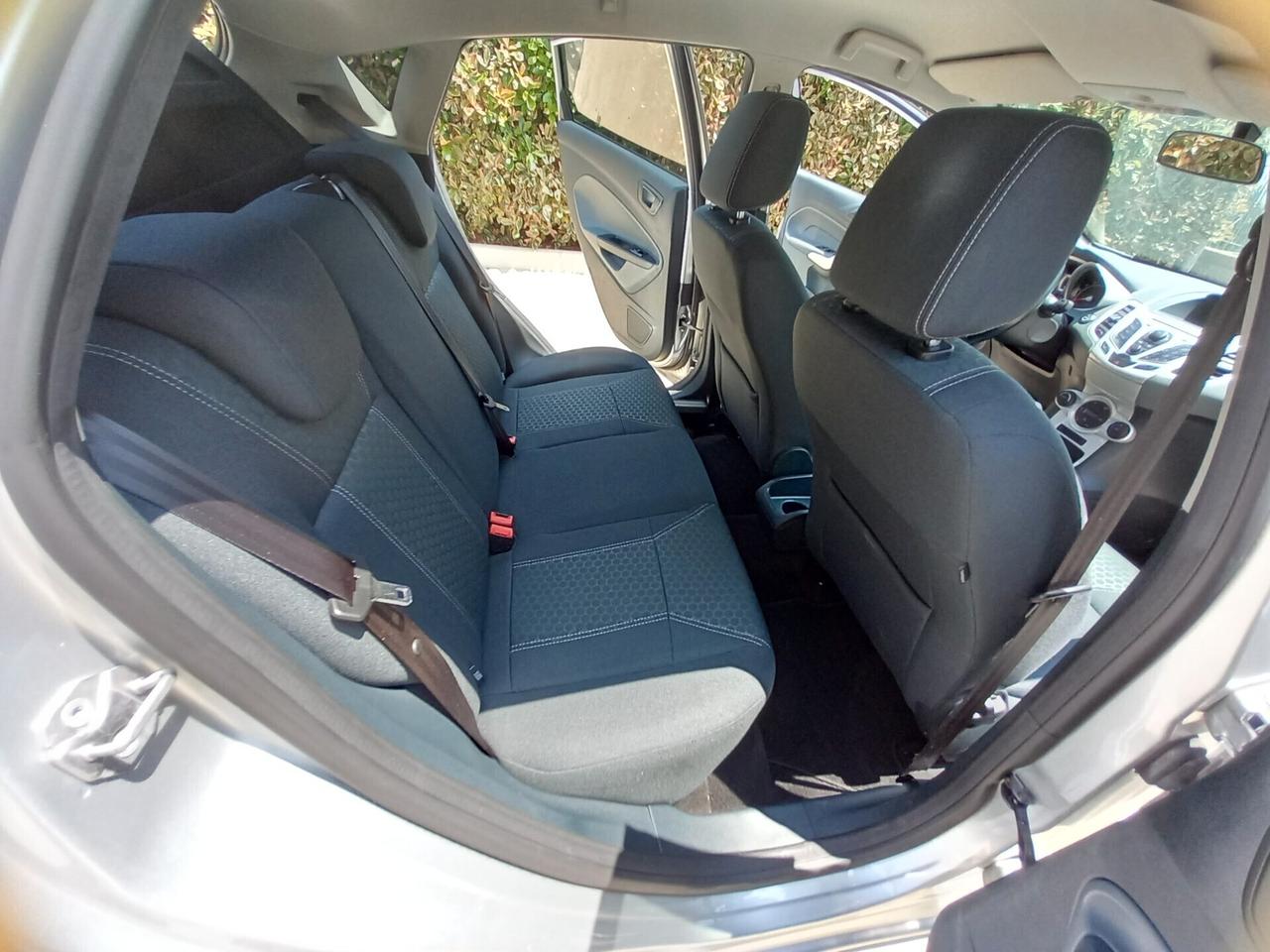 Ford Fiesta 1.4 TDCi 5p. Titanium SOLO 60000 KM