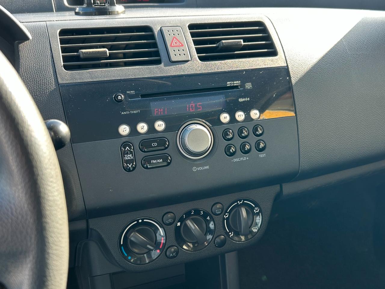 Suzuki Swift 1.3 5p. GLX