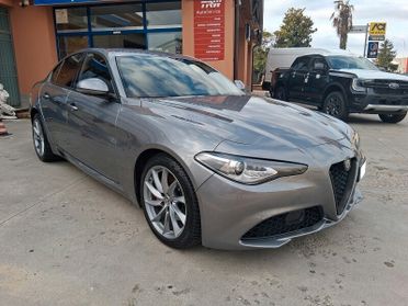 Alfa Romeo Giulia 2.2 Turbodiesel 150 CV AT8