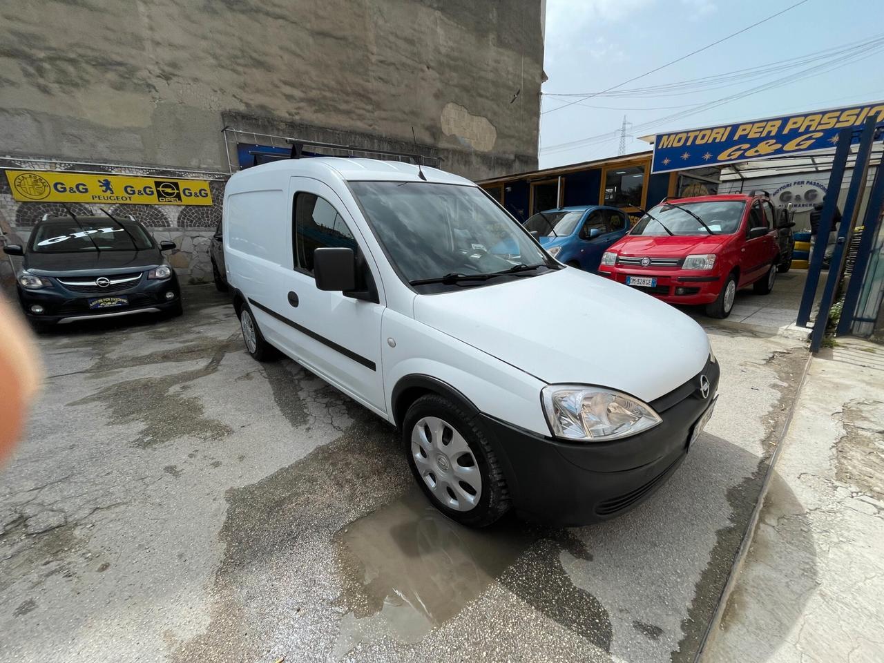 Opel Combo 1.7 CDTI 101CV 3p. Van