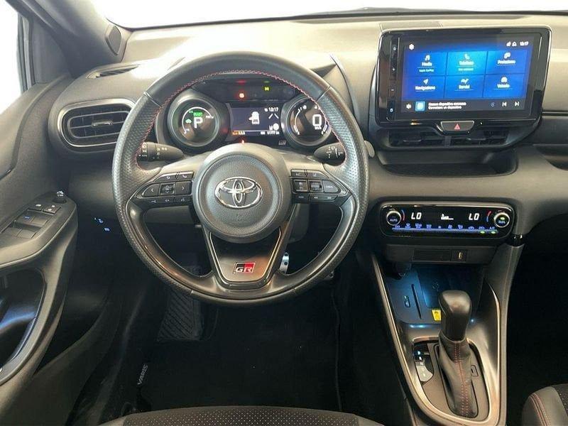 Toyota Yaris Yaris 1.5h GR Sport autocarro
