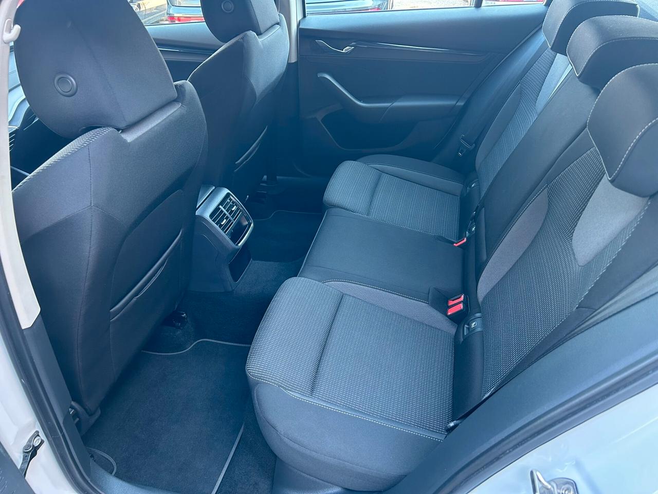 Skoda Octavia Wagon 2.0 TDI 115CV DSG - OK NEOPATENTATI