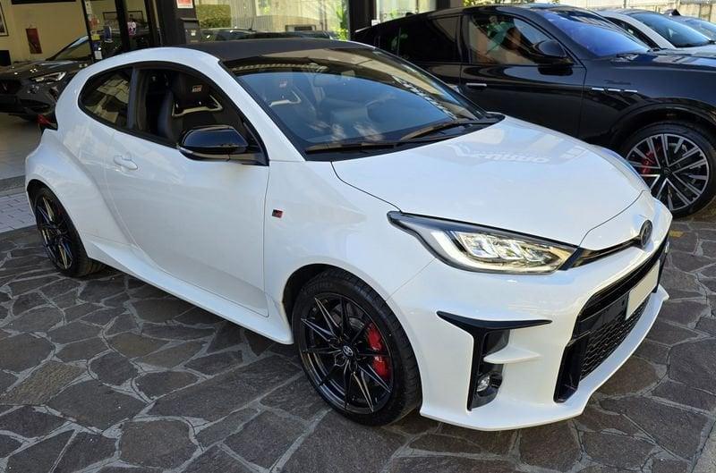 Toyota Yaris 1.6 Turbo GR Circuit High Performance Packet BELLISSIMA