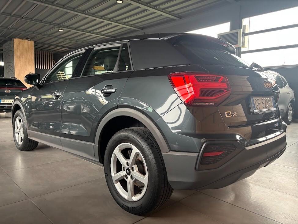 Audi Q2 35 TFSI S tronic Business Plus