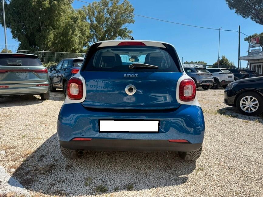 Smart ForFour 70 1.0 Proxy