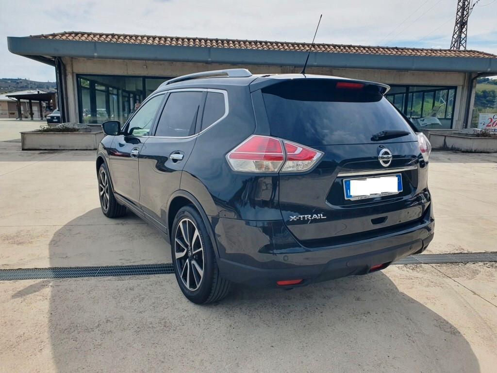 Nissan X-Trail 1.6 dCi 4WD Tekna tetto apribile e panorama 7 posti