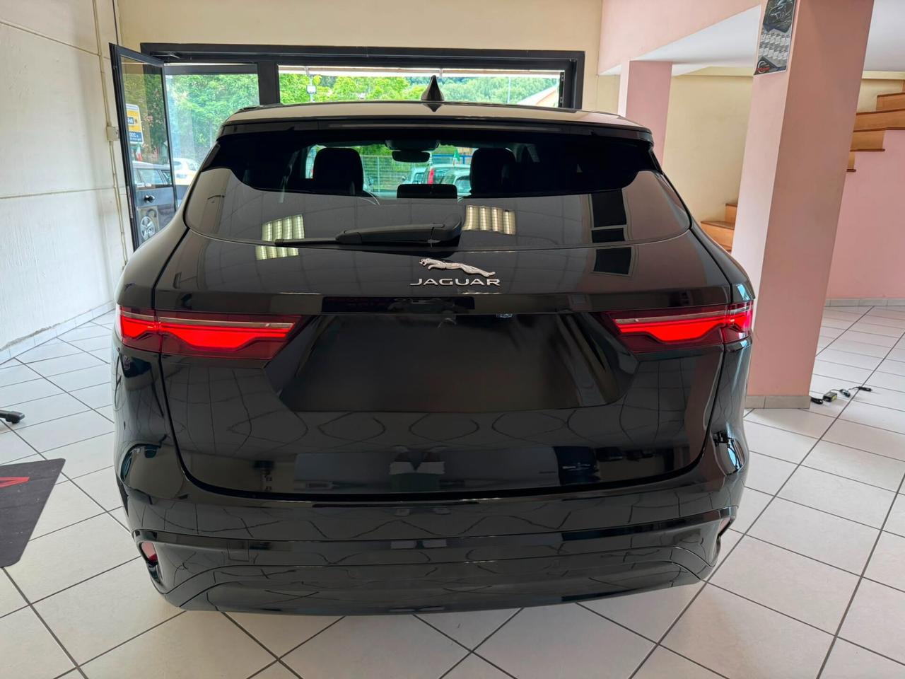 Jaguar F-Pace 2.0 D 204 CV AWD aut. R-Dynamic HSE