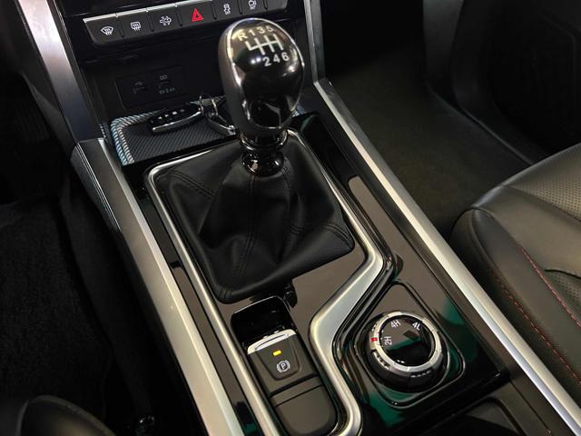 DR MOTOR DR PK8 2.0 Turbo Diesel Doppia Cabina 4x4 IVATO